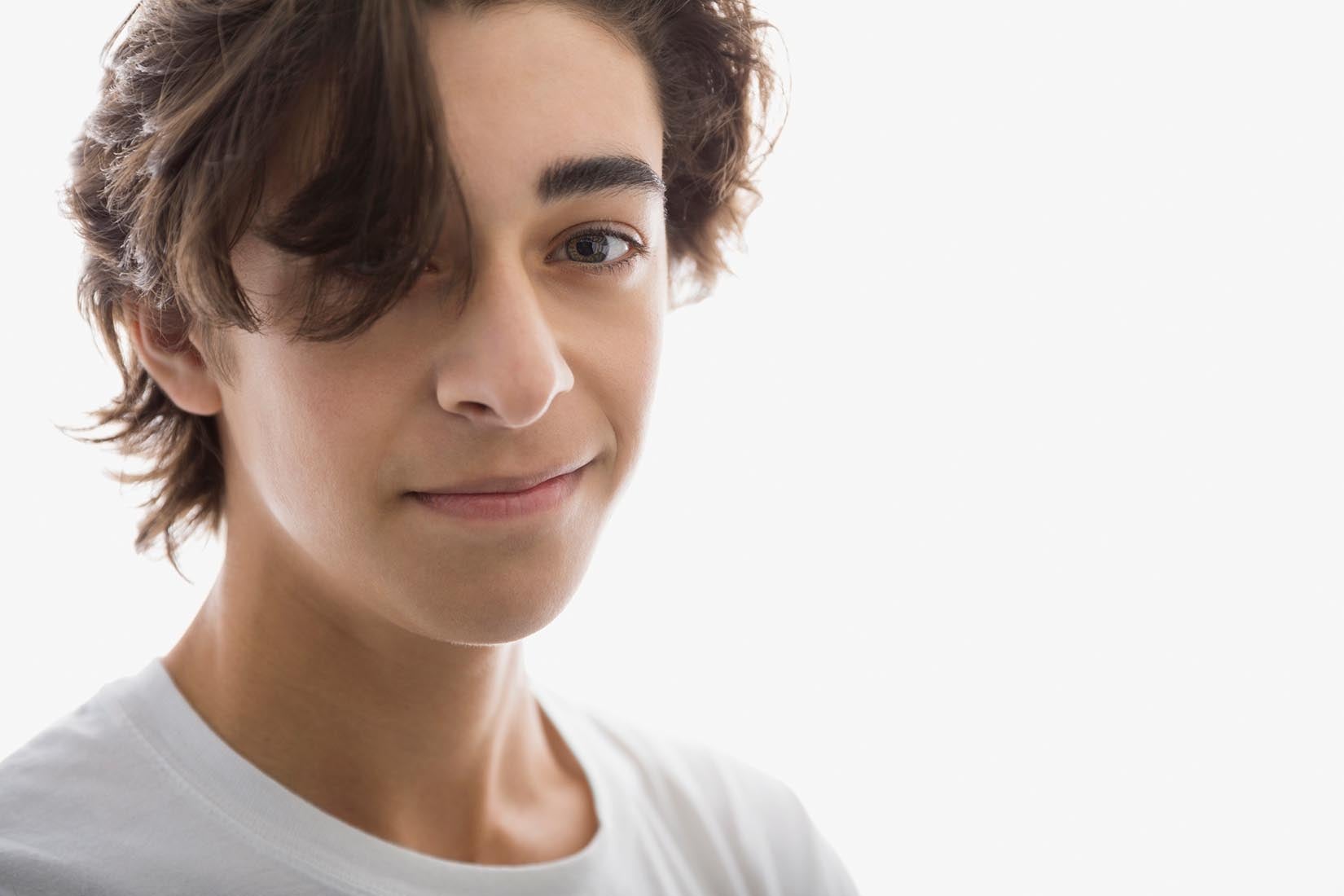 Akne i puberteten kan vara påtaglig – låt Basiron hjälpa dig